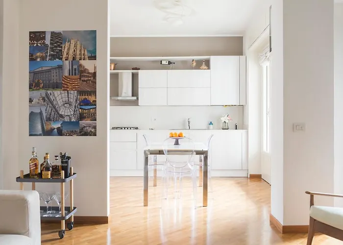 Cosmopolitan Home, 2 Bedrooms, 2 Bth, 5 Guests Mailand