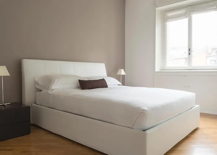 Apartment Cosmopolitan Home, 2 Bedrooms, 2 Bth, 5 Guests Mailand