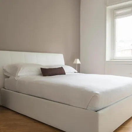 شقة Cosmopolitan Home, 2 Bedrooms, 2 Bth, 5 Guests ميلان